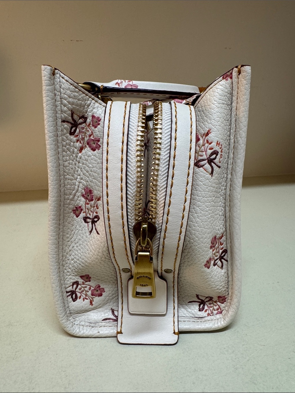 Coach floral leather satchel - Picture 7 of 12